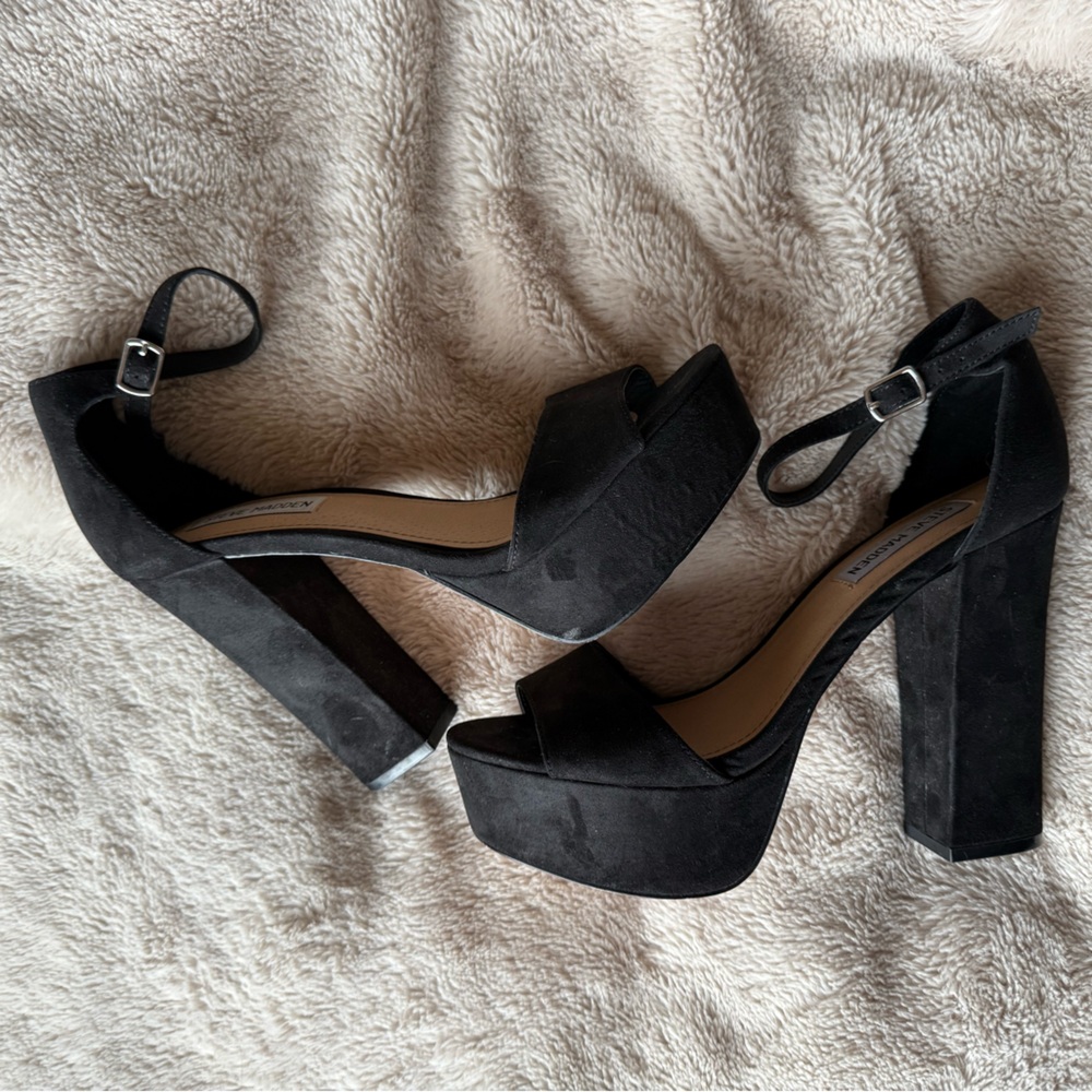Steve Madden heels